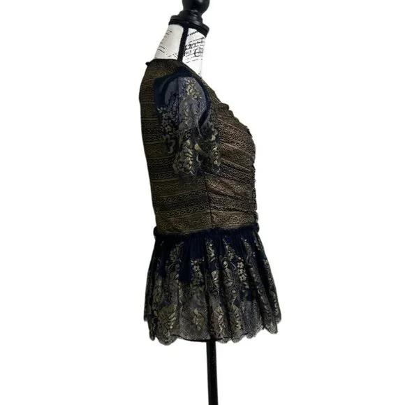Marchesa Voyage Top Blouse Lace Short Sleeve Black Gold Whimsygoth Size 2 NEW - Picture 2 of 8